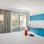 Ibis Styles Centre 3* Mentona