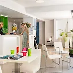 Ibis Styles Centre Ξενοδοχείο 3*