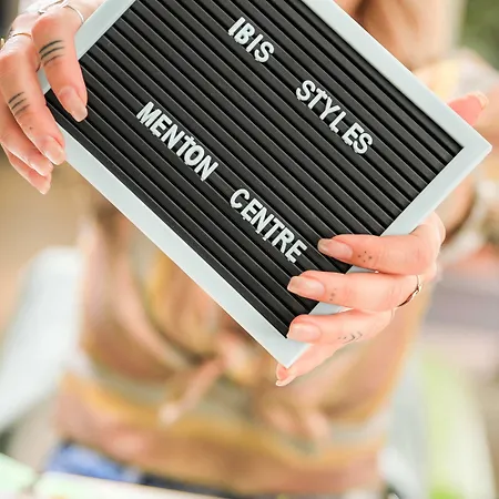Ibis Styles Centre مينتون