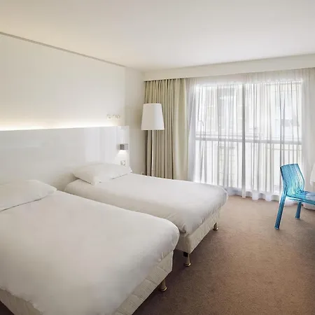 Ibis Styles Centre فندق مينتون
