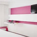 Ibis Styles Centre Menton