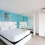Ibis Styles Centre Szálloda 3*