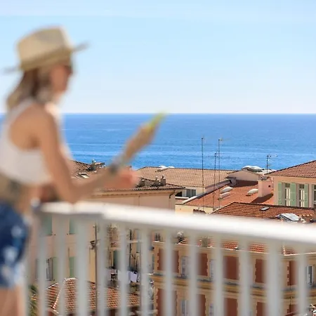 Отель Ibis Styles Centre Ментона