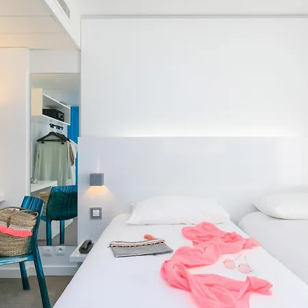 Готель Ibis Styles Centre
