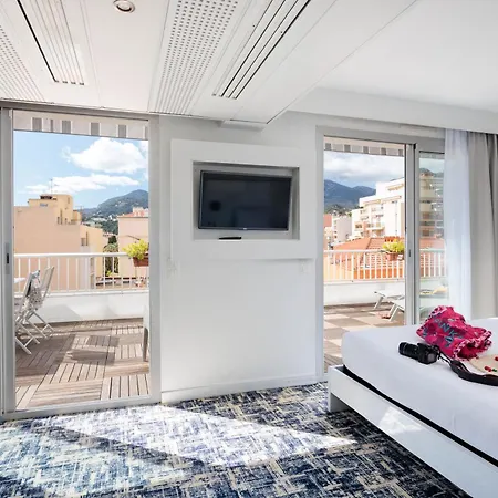 Ibis Styles Centre Готель