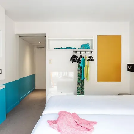 Ibis Styles Centre 3* Mentone
