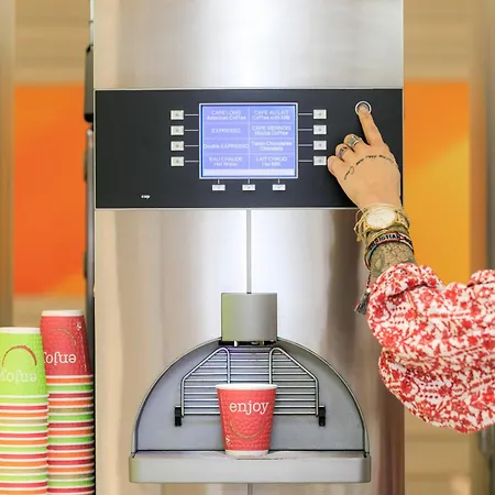 Ibis Styles Centre Ментона