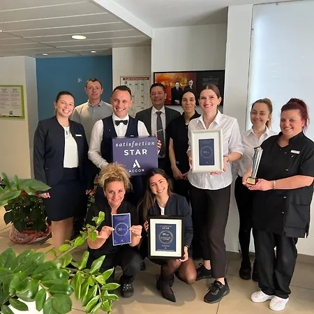 Отель Ibis Styles Centre 3*