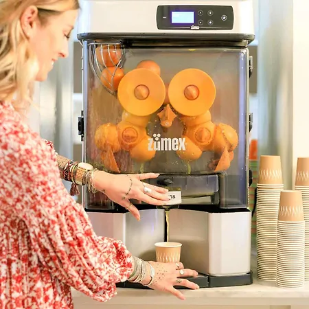 Ibis Styles Centre Отель