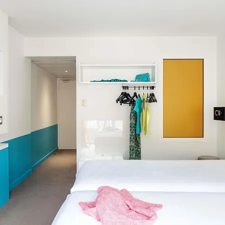 Ibis Styles Centre Отель