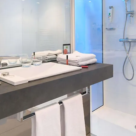 Ibis Styles Centre Отель