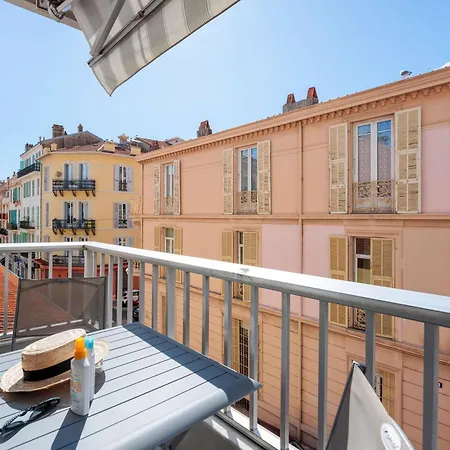 Ibis Styles Centre Ментона