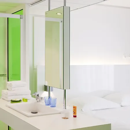 Hotel Ibis Styles Centre Mentona