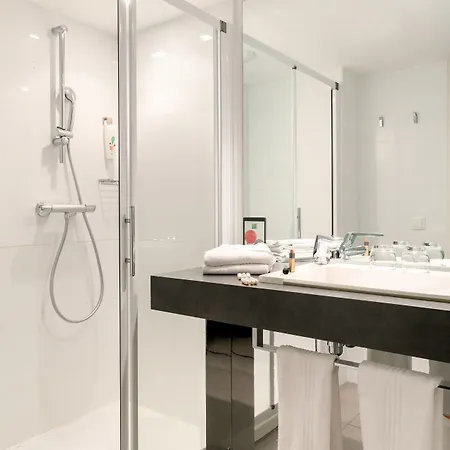 호텔 Ibis Styles Centre 멍똥