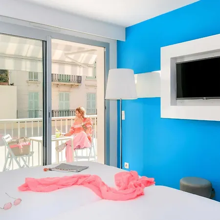 Ibis Styles Centre מלון 3*