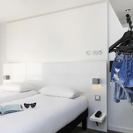 Ibis Styles Centre Menton
