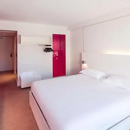 Ibis Styles Centre Menton