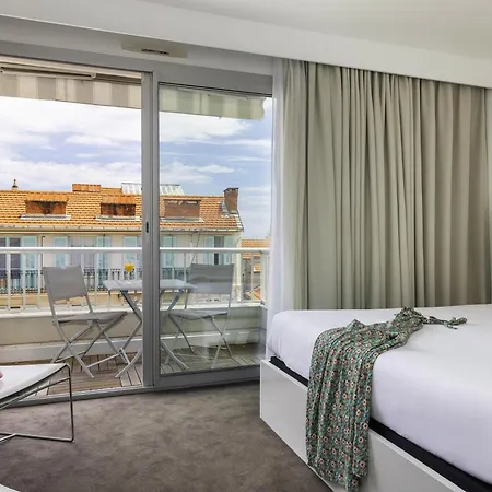 Ibis Styles Centre Hotel Menton