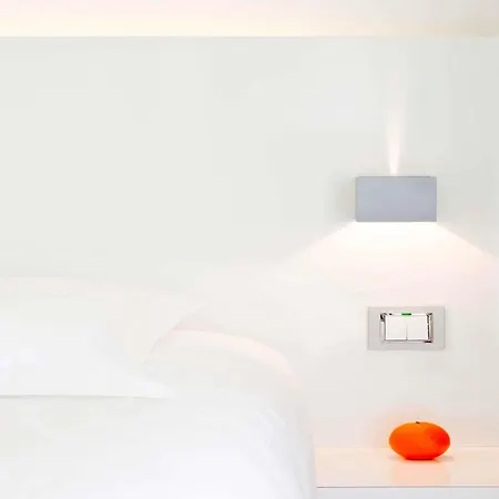 Ibis Styles Centre Menton