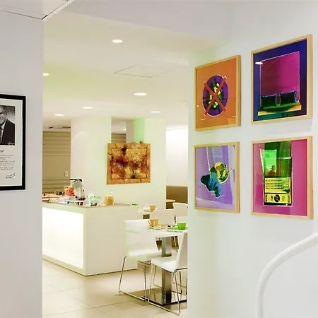 Ibis Styles Centre 3* Mentona