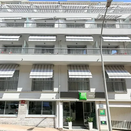 Hotel Ibis Styles Centre Mentone