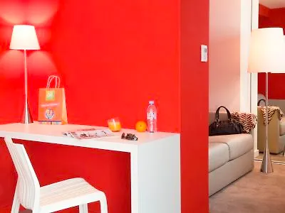 Ibis Styles Centre Hotel 3*