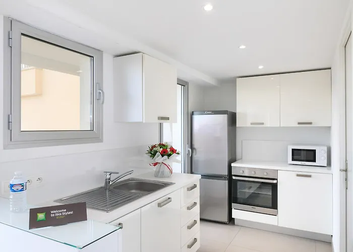 Ibis Styles Centre Hotel Menton