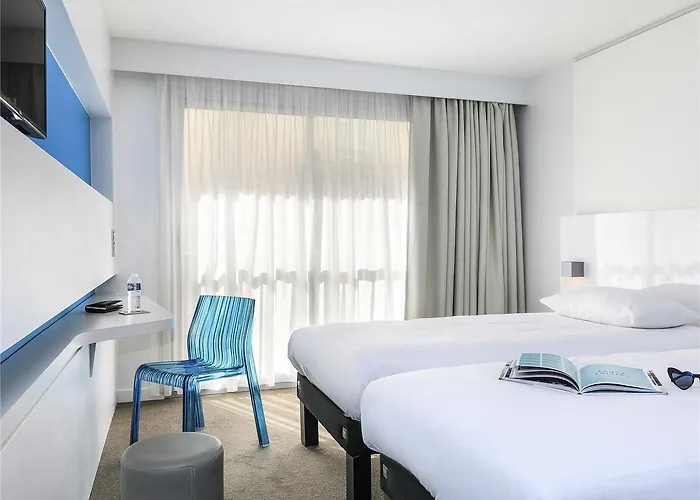 Ibis Styles Centre فندق مينتون