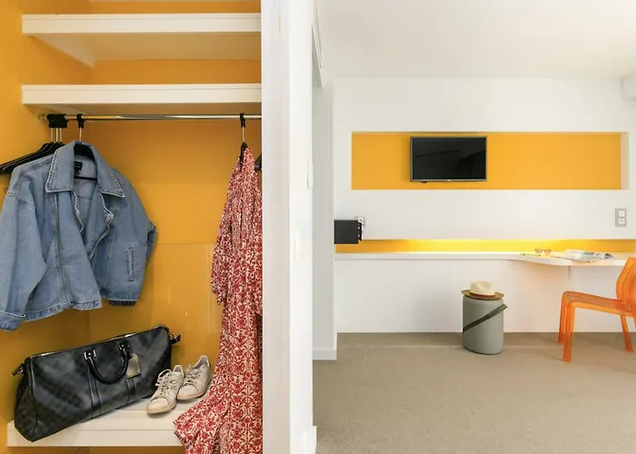 Ibis Styles Centre 3*